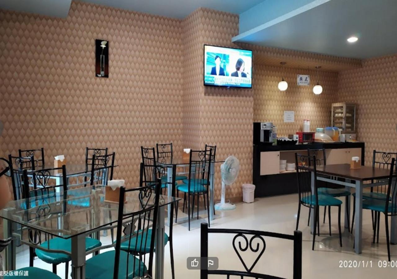 高雄 花乡旅馆连锁-巨蛋店汽车旅馆 外观 照片